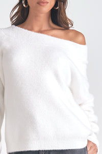 Suéter Blanco Off Shoulder Fuzzy Maia