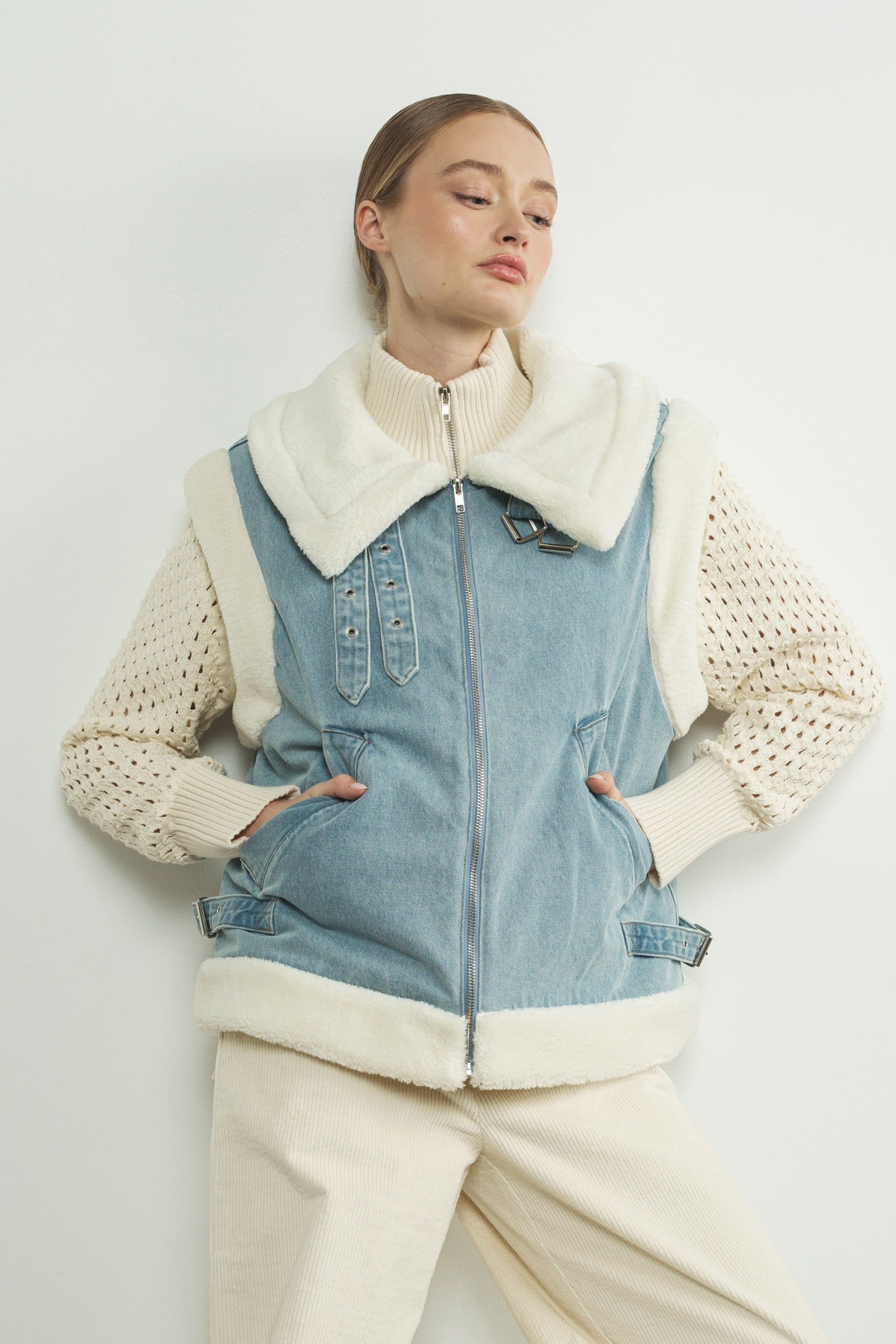 Chaleco Biker Denim Sherpa Bee