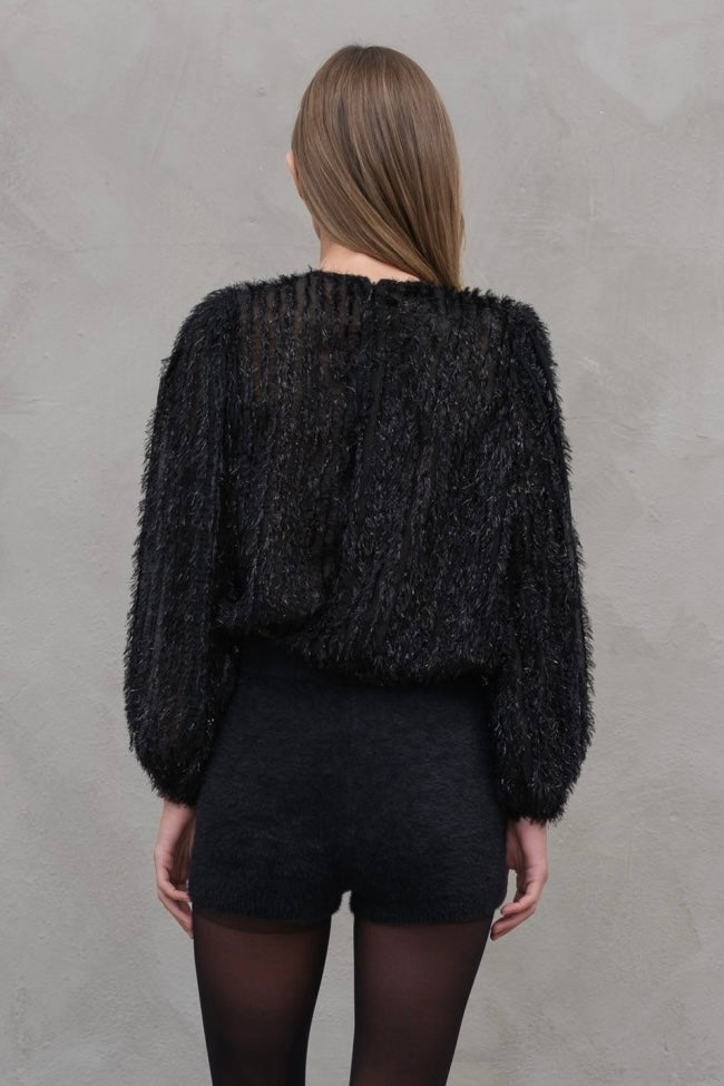 Camisa Negra String Feathers 2 Ways Allison