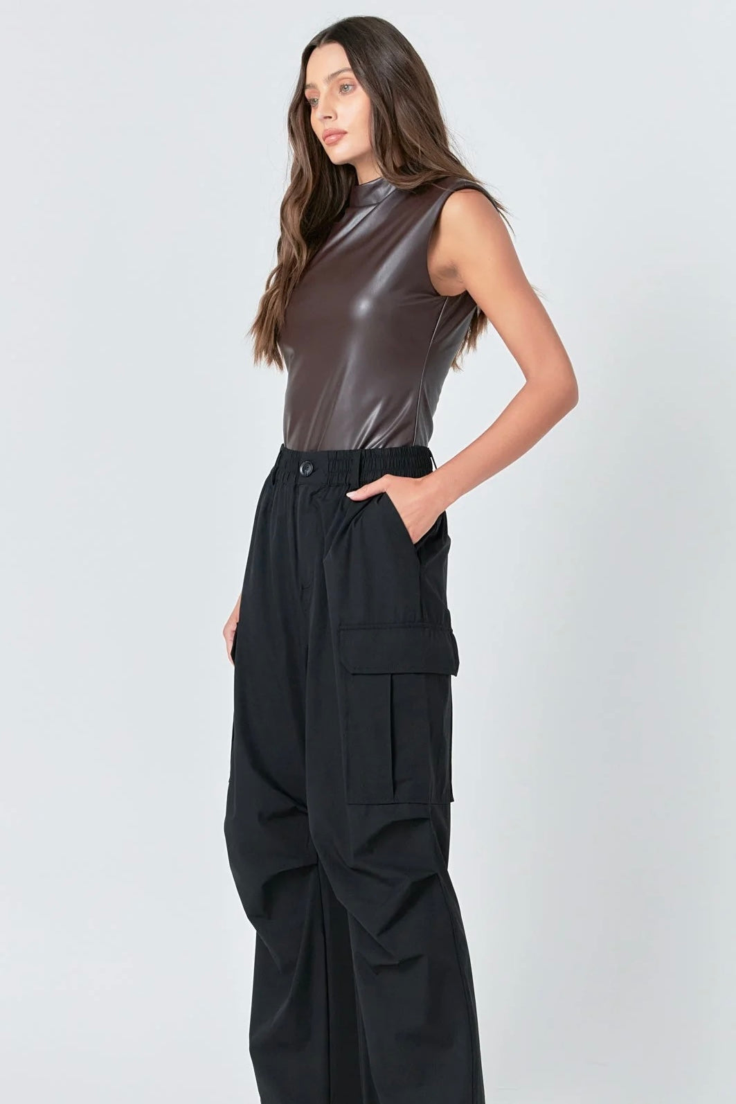 Pantalones Negros Cargo Baggy Olivia