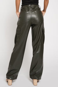 Pantalón Cargo Negro Mate Cuero