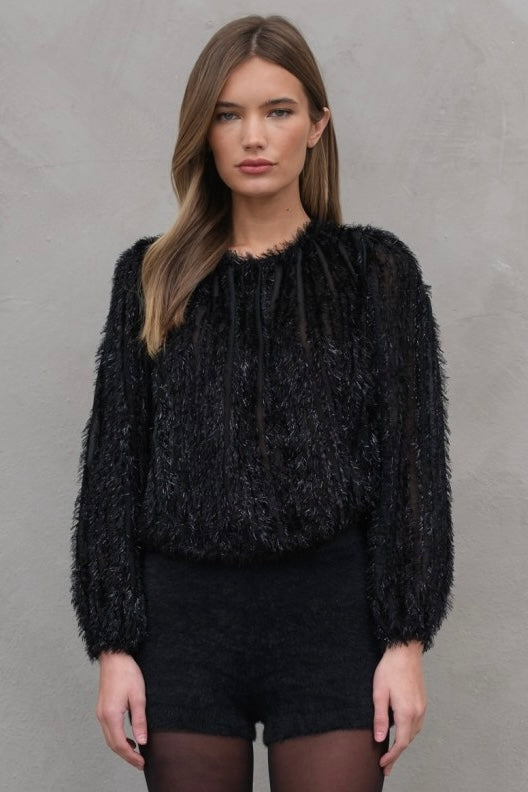Camisa Negra String Feathers 2 Ways Allison