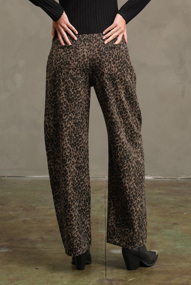 Pantalón Denim Leopard Barrel Washed Mia