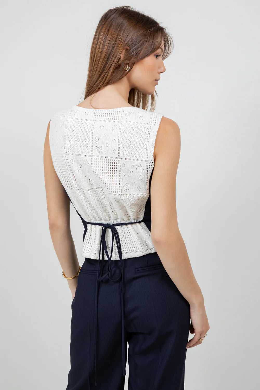 Set Chaleco Embroidery Navy Susan